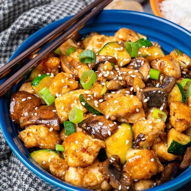 Chicken with Fresh Mushrooms.