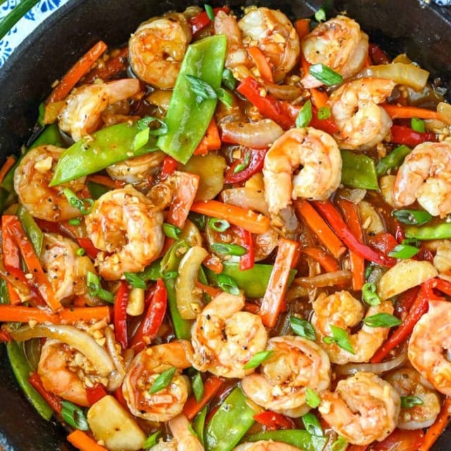 Chicken & Shrimp with Hot Garlic Sauce.